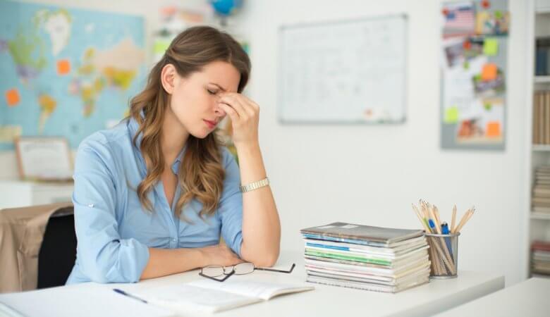 Professora frustrada com estudos